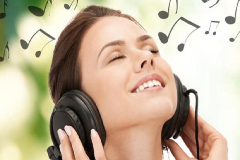 Mood Booster Beberapa Aktivitas Berikut Dengan Mendengarkan Musik