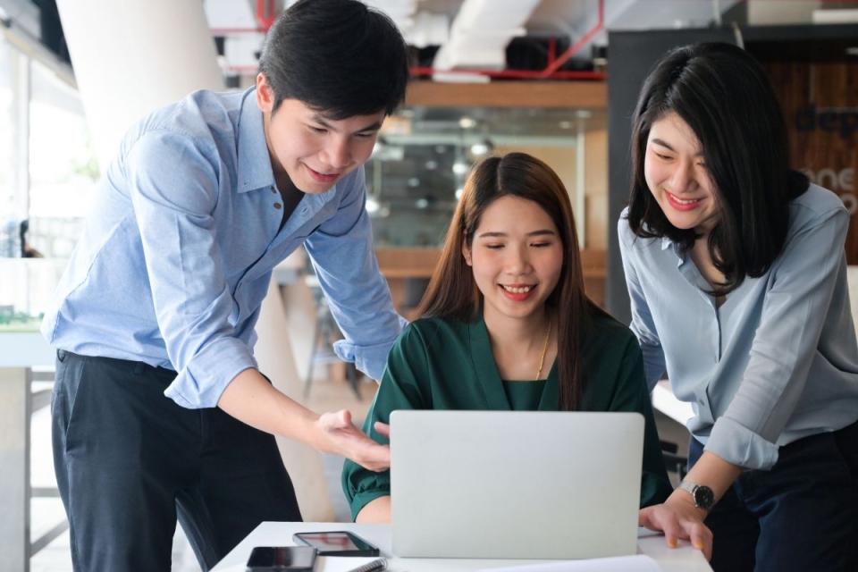 Cara Lulus Tes AKHLAK Lewat Tryout Online BUMN AKHLAK: Latihan Efektif Dengan Tryout.id