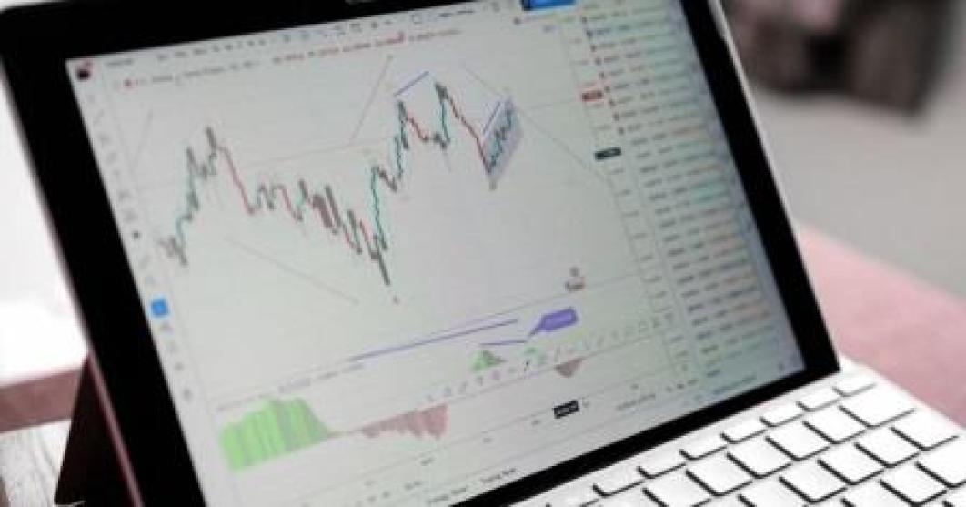 Meningkatkan Visibilitas Bisnis Trading Forex Dengan RajaBacklink.com