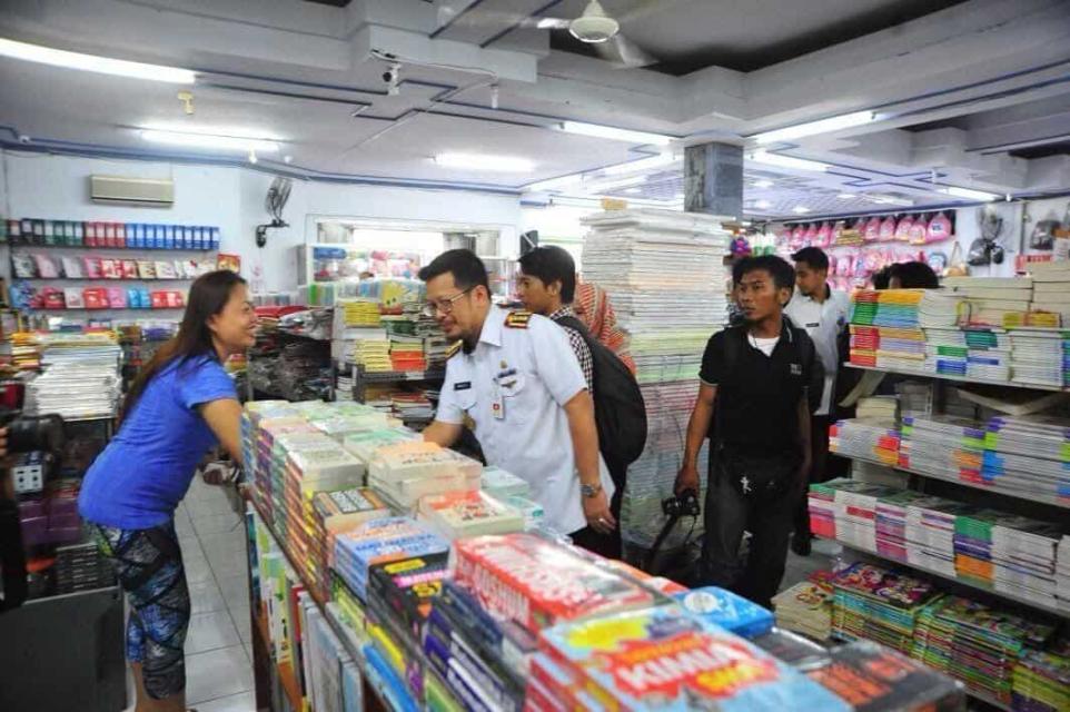Memanfaatkan Sosmed Advertising Toko Buku Untuk Meningkatkan Penjualan Melalui Rajakomen.com
