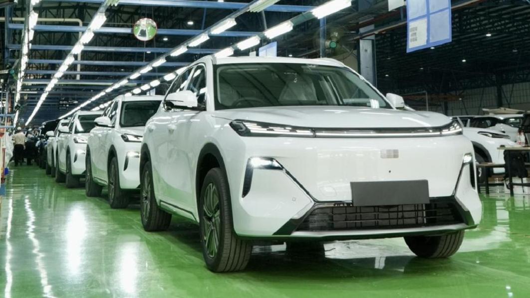 Geely Hadirkan Revolusi Elektrifikasi Di Indonesia