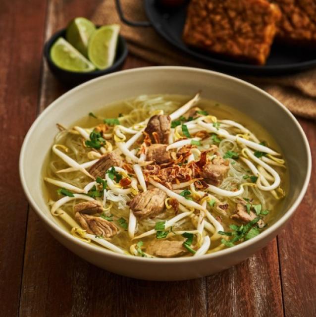 Soto Daging Harum Rempah Tapi Nggak Terasa Berat, Apa Rahasianya?