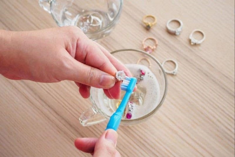 4 Fashion Hacks yang Sangat Membantu dalam Kehidupan Sehari-hari