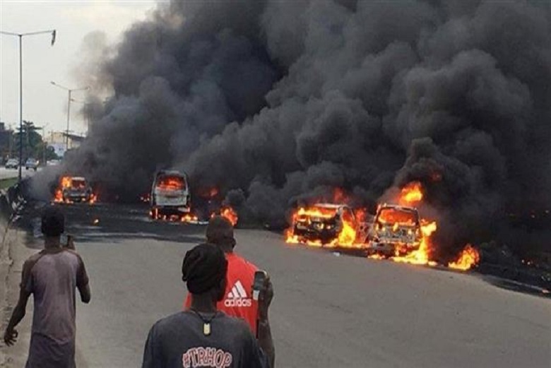 Truk Tangki Minyak yang Terbakar di Nigeria Memicu Dampak yang Dahsyat