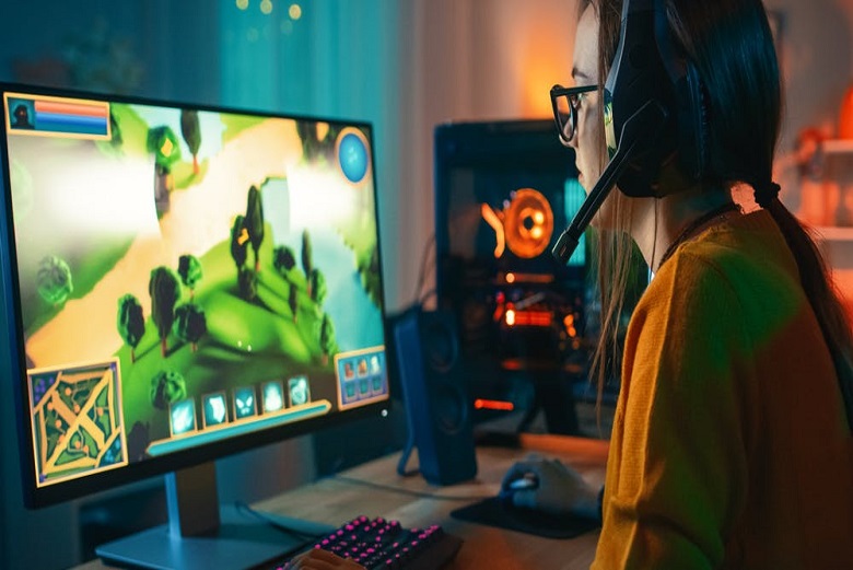 Manfaat Positif Bermain Game Online yang Jarang Diketahui!