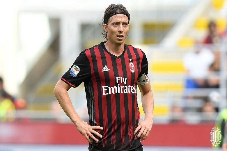 Riccardo Montolivo: &quot;Kami Sedang Bekerja Untuk Keluar Dari Periode Sulit Ini&quot;