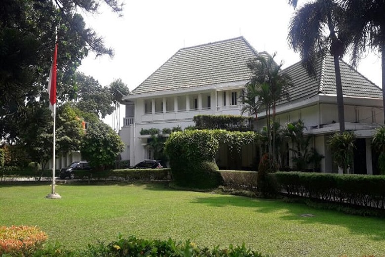 Perubahan Anggaran Skema Pengadaan Lift Rumah Dinas Gubernur DKI Menuai Pertanyaan