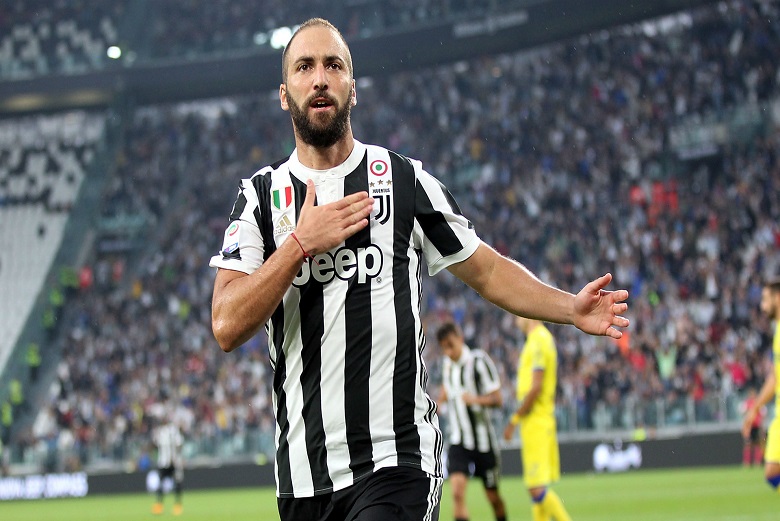 Massimiliano Allegri : &quot;Gonzalo Higuain Bermain Bagus&quot;