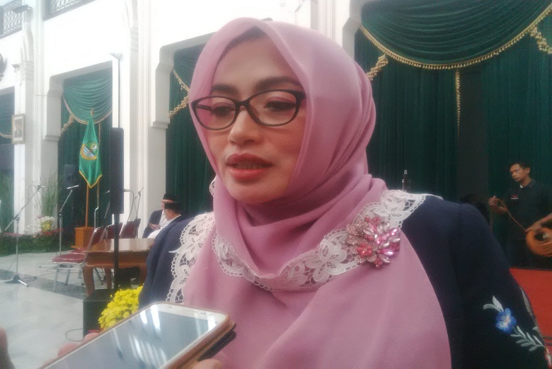 Ahmad Heryawan Lantik Pengurus DPW Lembaga Seni Qasidah Jawa Barat