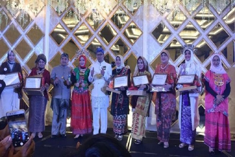 Kang Emil Memotivasi Perempuan dalam Acara Bertajuk &#039;2nd All About Woman&#039;