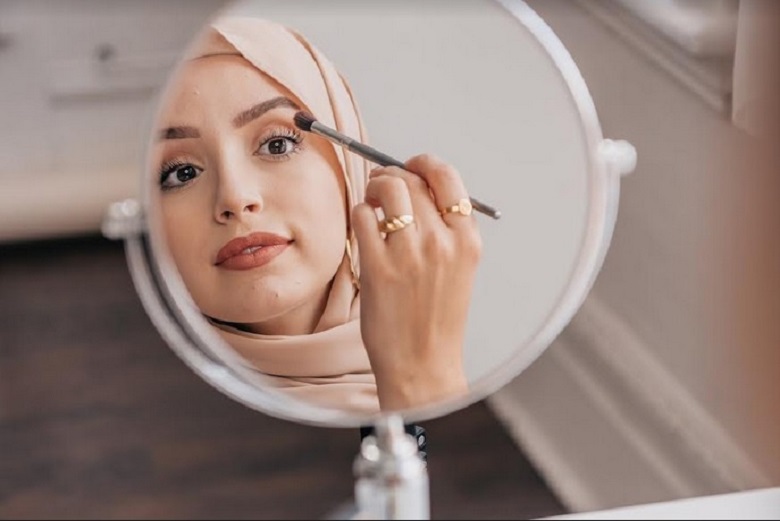 Tips Makeup Cepat Kalau Sedang Buru-Buru