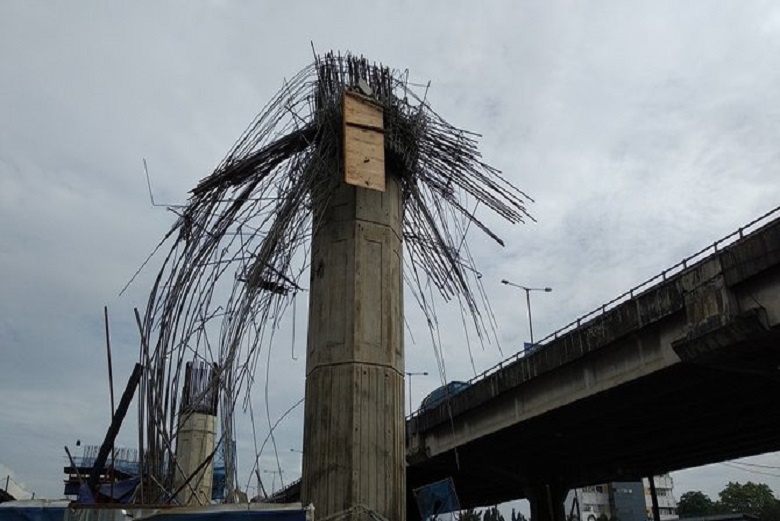 Tiang Girder Tol Bercakayu Roboh dan Memakan 7 Korban Pekerja