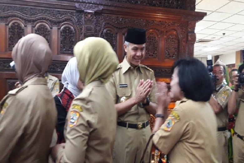 Aktivitas Ganjar di Hari Pertama Menjabat Kembali Jadi Gub Jateng