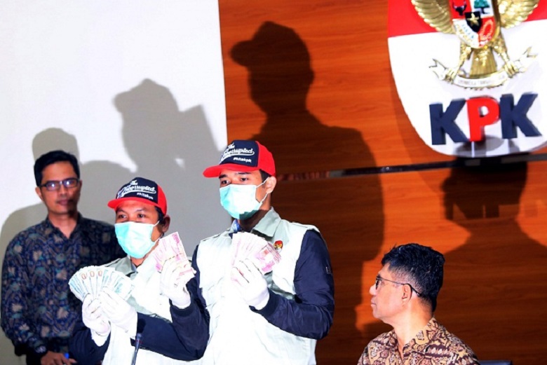 KPK Peringatkan Larangan Transaksi Suap kepada Cakada