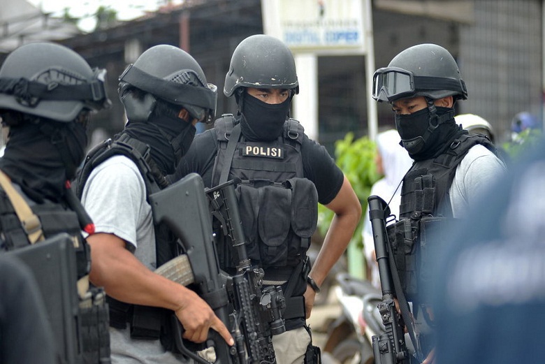 Warga Sambas Titipkan Keluarganya Sebelum Berjihad ke Marawi
