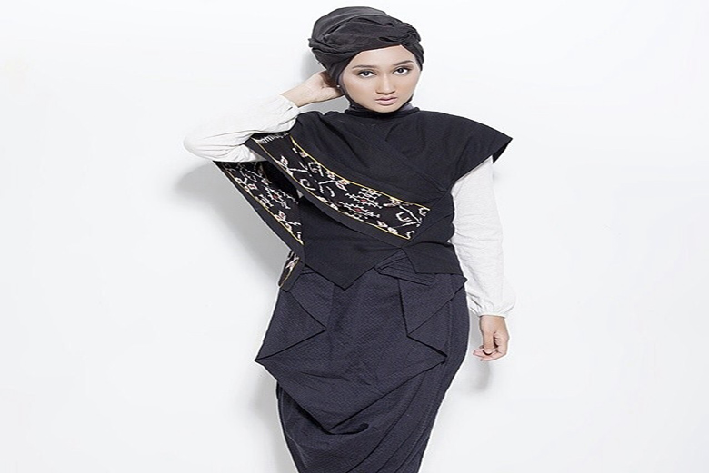 Tips Aplikasi Turban Gaya Retro yang Tak Ada Matinya bagi Hijaber