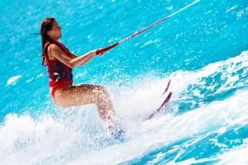 Penasaran Ingin Miliki Tubuh yang Ideal dan Seksi?, Cobalah Olahraga Wakeboard!