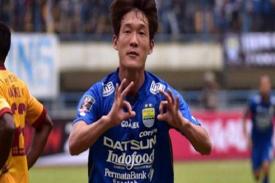 Gambar Artikel Persib Bandung Sukses Tumbangkan Mitra Kukar, Kemenangan Pertama Persib di Liga 1