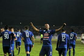 Babak Pertama : Persib Tahan Imbang Arema FC 1 - 1