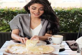 Gambar Artikel Naysilla Mirdad Kurangi Porsi Makan Bikin Kulitnya Cantik dan Berat Badan Terjaga