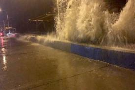 Gambar Artikel BMKG Imbau Warga Pesisir dan Pengendara Waspada terhadap Banjir Rob di Pantura Jateng