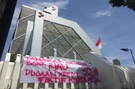 Gambar Artikel Bobol Bank Dengan Kredit Fiktif Milyaran Rupiah Divonis 7 Tahun Berhasil Kabur, Lagi Fitnes Ditangkap