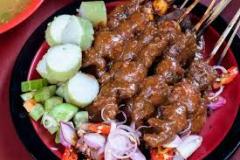 Gambar Artikel Mengapa Sate Madura Jadi Favorit Sepanjang Masa?