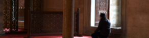Gambar Artikel Keutamaan Sholat Tahajud: Manfaat Spiritual Dan Kesehatan