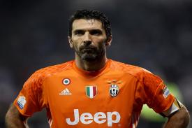 Gianluigi Buffon : &quot;Harry Sekarang Adalah Salah Satu Striker Terbaik di Eropa&quot;