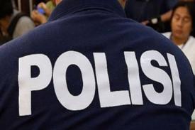 F Ancam Polisi dengan Pisau, Sambil Berteriak Polisi Segera Bertaubat dan Istighfar