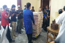 Gambar Artikel Koruptor BI Serahkan Uang Pengganti Rp 87 Miliar secara Tunai