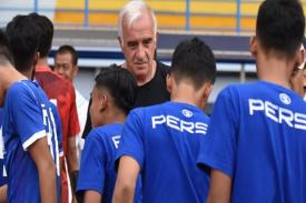 Gambar Artikel Mario Gomez minta Anak Asuhnya Fokus pada Sisa Laga Pertandingan jika ingin Juara Liga