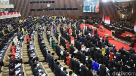  Transformasi Politik: Peran Anggota DPR Termuda dalam Menghadapi Tantangan Global