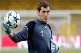 Mantan Kiper Timnas Spanyol Ungkap Alasan Bertahan di FC Porto
