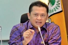 Bamsoet Resmi Gantikan Setnov sebagai Ketua DPR