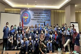 Gambar Artikel PAFI Rotendao dalam Meningkatkan Kualitas Layanan Farmasi Demi Kesejahteraan Masyarakat