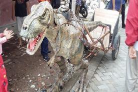 Kehadiran T-Rex di Yogyakarta Menghebohkan Bangsa Indonesia