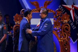 Gambar Artikel Di Rapimnas Demokrat, SBY Puji Jokowi, di Hari Perempuan Nasional SBY Puji Megawati