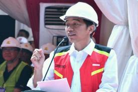 Gambar Artikel Presiden Jokowi : Peletakan Batu Pertama Pembangunan Jalur Rel Ganda KA Sukabumi-Bogor