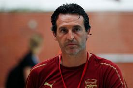 Gambar Artikel Unai Emery : &quot;Saya Tidak Hanya Melihat Satu Pemain, Saya Melihat Setiap Pemain&quot;