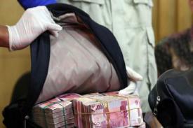 Gambar Artikel Rekayasa Perampokan: 7 Bulan, Baru Terungkap Pelaku adalah Pelapor