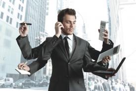 Gambar Artikel 5 Tips dan Trik yang Perlu Anda Terapkan Agar Karir Kian Menanjak