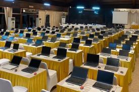 Mengapa Perusahaan Perlu Mempertimbangkan Penggunaan Jasa Sewa Laptop untuk Bisnis