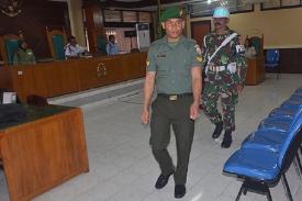 Gambar Artikel Suami Temukan Hard Disk Milik Istrinya.. Pass Diliat.. Ternyata Berisi Video Porno Istrinya Sedang Berzina dengan Oknum TNI