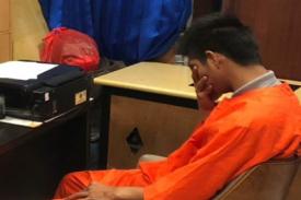 Gambar Artikel Sudah tau Anak Sedang Chat Sex dengan Seorang Pemuda, Orang Tuanya Cuma Negur dan tidak Curiga.. Kebobolan deh sang Anak 