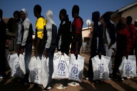 Pengungsi Afrika ingin masuk Eropa untuk Perbaikan Nasib