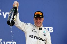 Pembalap Mercedes Kejar Ferrari Rebut Posisi kedua Klasemen Akhir