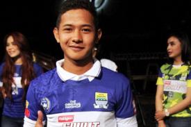 Gian Zola : &quot;Saya Berharap Pemain Persib Tetap Fokus dan tidak Terprovokasi&quot;