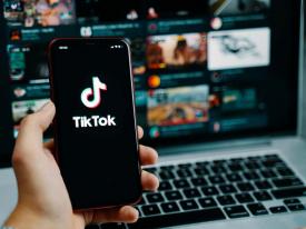 Gambar Artikel Cara Promosi TikTok Menggunakan Ulasan Pelanggan sebagai Konten Organik