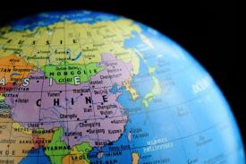 China Menjerumuskan Negara Lain ke Krisis Ekonomi